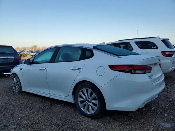 5XXGT4L39JG201804 2018 KIA OPTIMA - Image 2