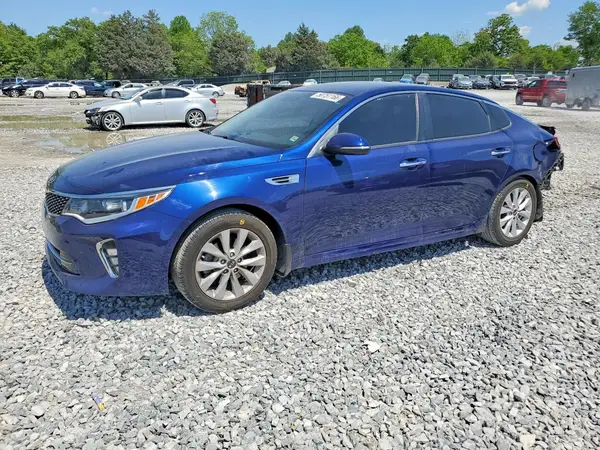5XXGT4L39JG205559 2018 KIA OPTIMA - Image 1