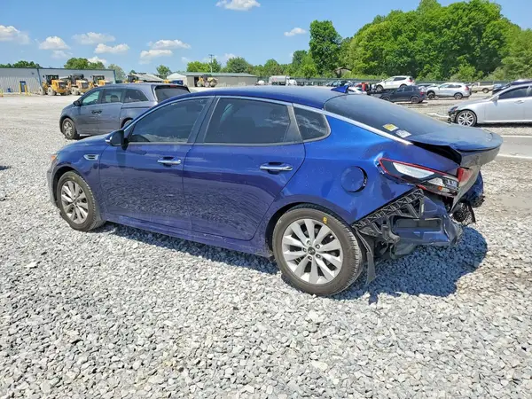 5XXGT4L39JG205559 2018 KIA OPTIMA - Image 2