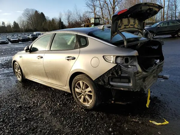 5XXGT4L39JG210194 2018 KIA OPTIMA - Image 2