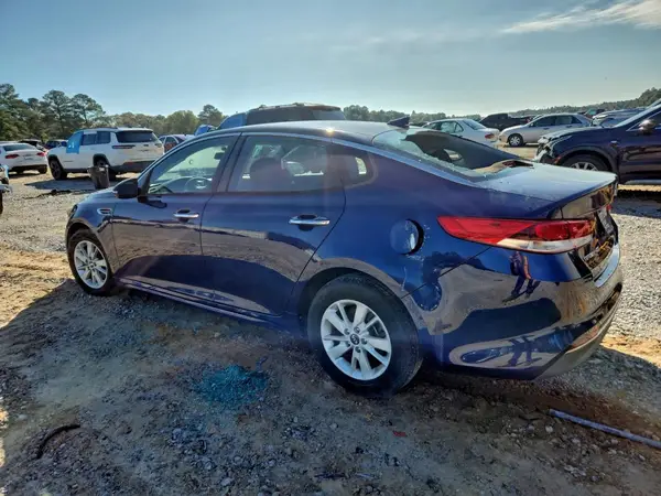 5XXGT4L39JG210440 2018 KIA OPTIMA - Image 2
