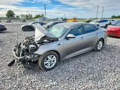 5XXGT4L39JG210826 2018 KIA OPTIMA