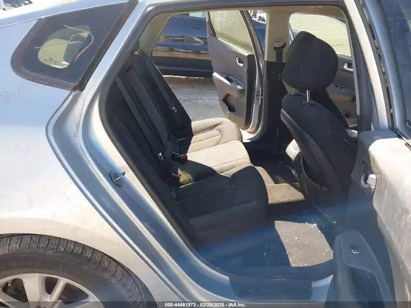 5XXGT4L39JG211460 2018 KIA OPTIMA - Image 8
