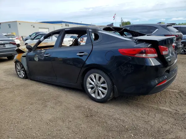 5XXGT4L39JG211572 2018 KIA OPTIMA - Image 2