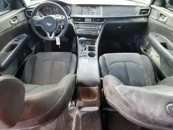 5XXGT4L39JG224421 2018 KIA OPTIMA - Image 8