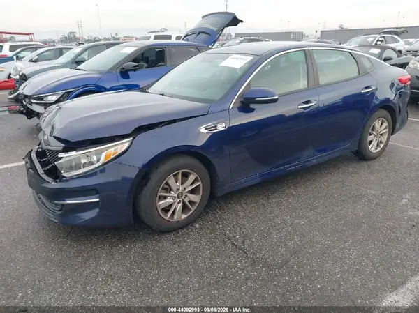 5XXGT4L39JG229134 2018 KIA OPTIMA - Image 2