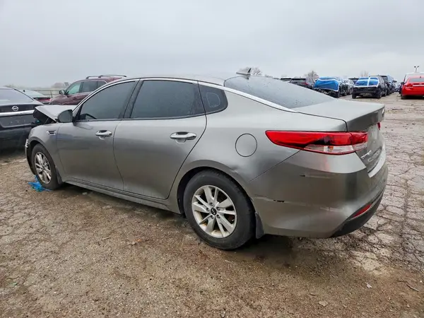 5XXGT4L39JG229697 2018 KIA OPTIMA - Image 2