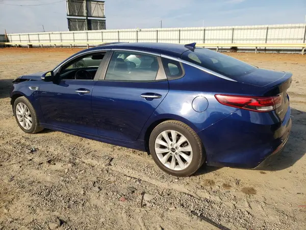 5XXGT4L39JG230199 2018 KIA OPTIMA - Image 2