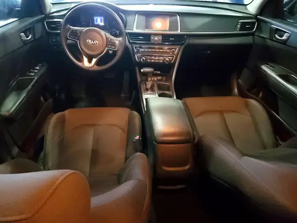 5XXGT4L39JG230381 2018 KIA OPTIMA - Image 8