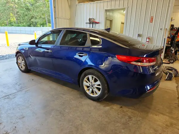 5XXGT4L39JG230526 2018 KIA OPTIMA - Image 2