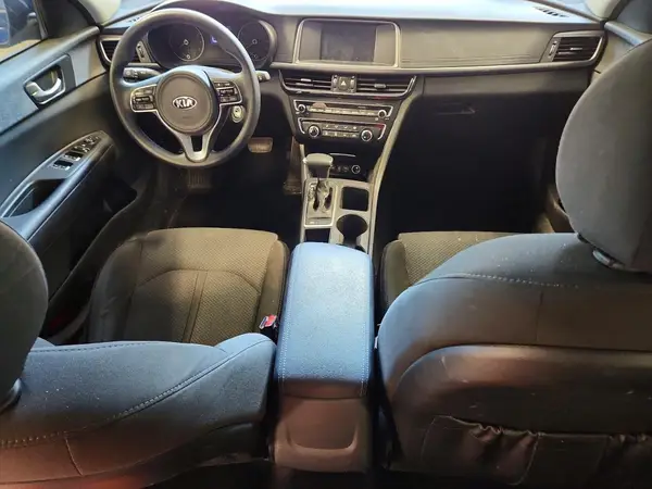 5XXGT4L39JG230526 2018 KIA OPTIMA - Image 8
