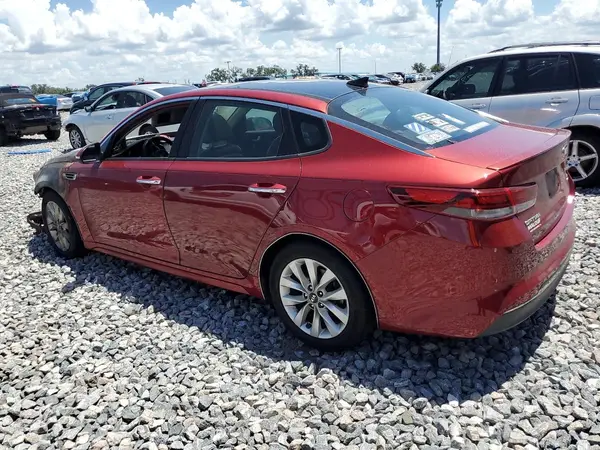 5XXGT4L39JG233331 2018 KIA OPTIMA - Image 2