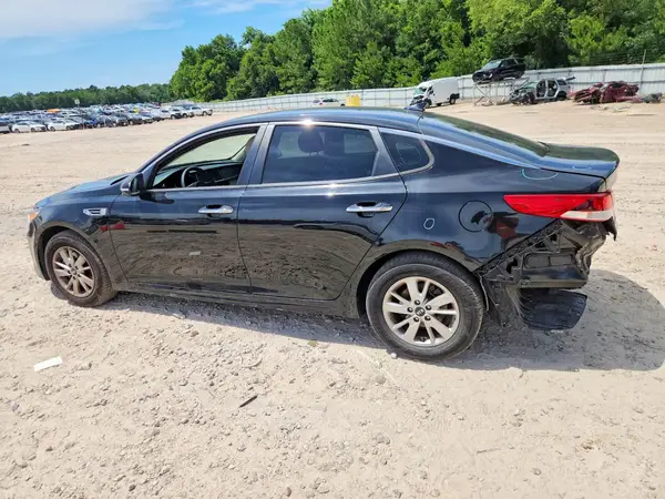 5XXGT4L39JG233555 2018 KIA OPTIMA - Image 2