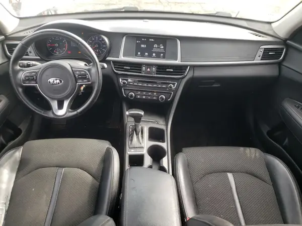 5XXGT4L39JG234253 2018 KIA OPTIMA - Image 8