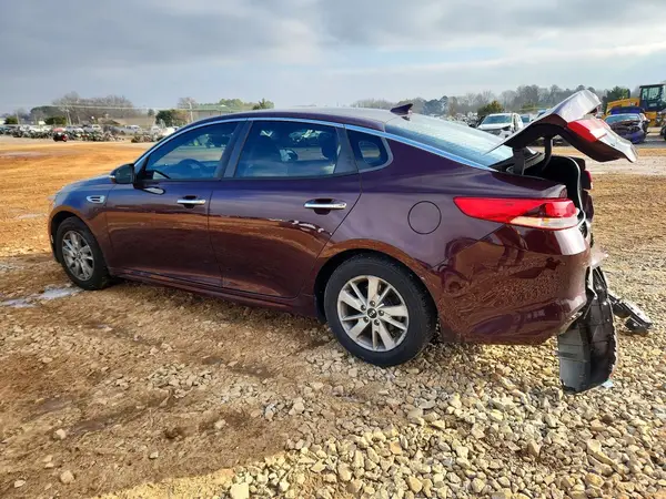 5XXGT4L39JG235175 2018 KIA OPTIMA - Image 2
