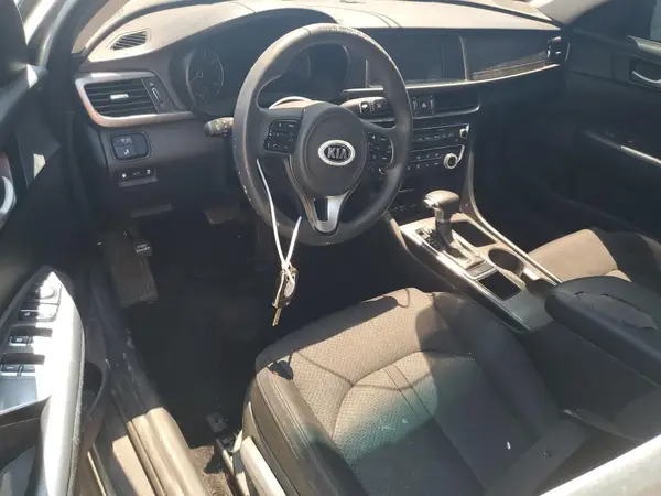 5XXGT4L39JG235418 2018 KIA OPTIMA - Image 8