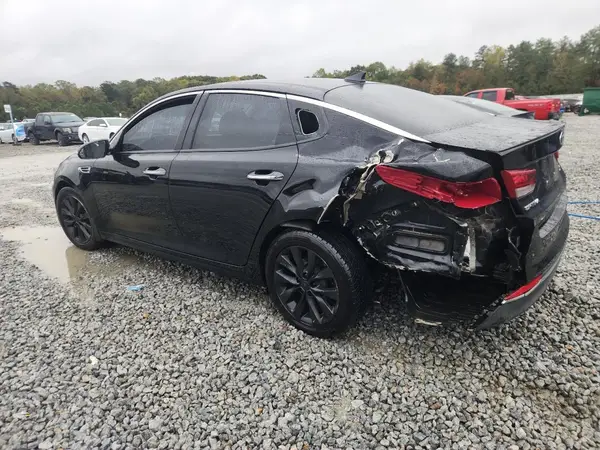 5XXGT4L39JG237606 2018 KIA OPTIMA - Image 2