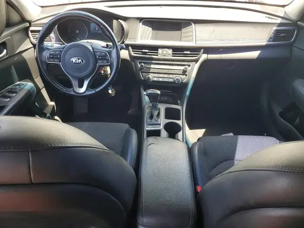 5XXGT4L39JG237704 2018 KIA OPTIMA - Image 8