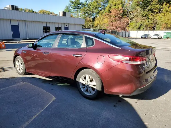 5XXGT4L39JG239310 2018 KIA OPTIMA - Image 2