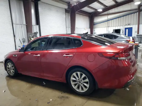 5XXGT4L39JG240750 2018 KIA OPTIMA - Image 2