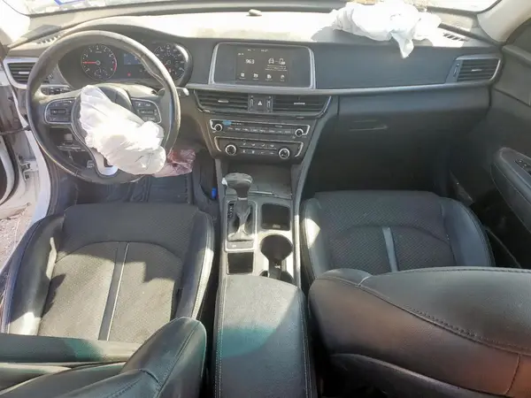 5XXGT4L39JG241106 2018 KIA OPTIMA - Image 8