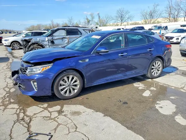 5XXGT4L39JG242868 2018 KIA OPTIMA - Image 1