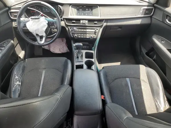 5XXGT4L39JG242935 2018 KIA OPTIMA - Image 8