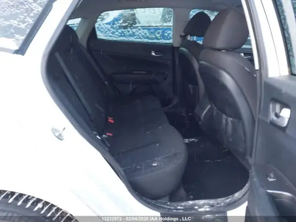 5XXGT4L39JG243468 2018 KIA OPTIMA - Image 8