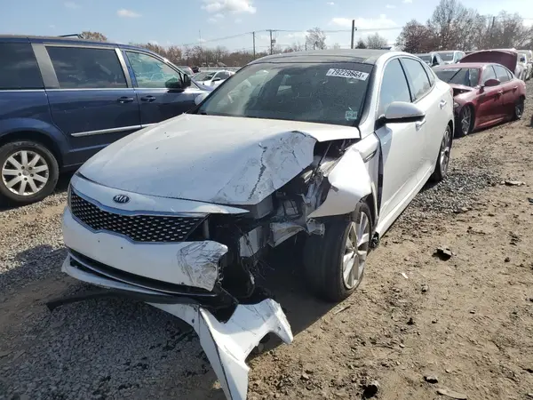 5XXGT4L39JG245656 2018 KIA OPTIMA - Image 1