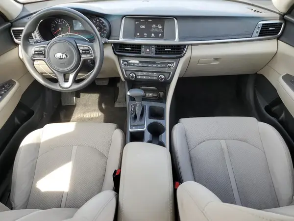 5XXGT4L39JG248721 2018 KIA OPTIMA - Image 8