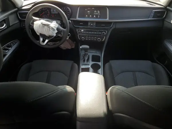 5XXGT4L39JG249982 2018 KIA OPTIMA - Image 8