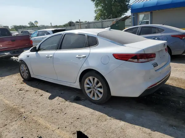 5XXGT4L39JG251313 2018 KIA OPTIMA - Image 2