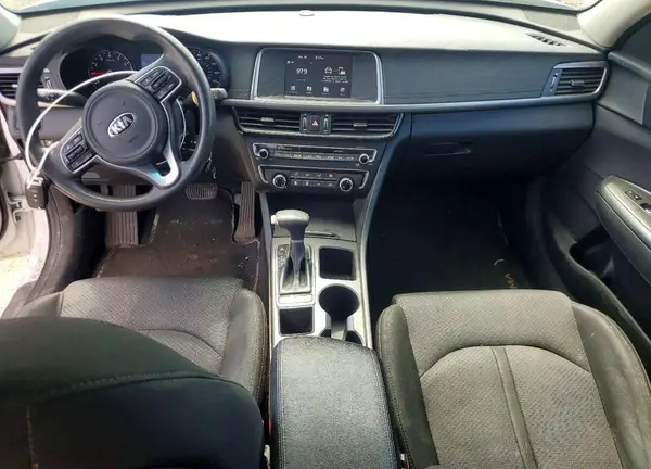 5XXGT4L39JG253577 2018 KIA OPTIMA - Image 8
