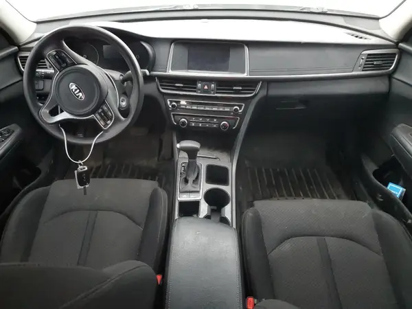 5XXGT4L39JG254485 2018 KIA OPTIMA - Image 8