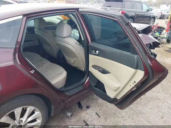 5XXGT4L39JG254907 2018 KIA OPTIMA - Image 8