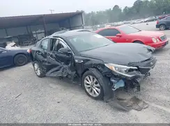 5XXGT4L39JG256480 2018 KIA OPTIMA