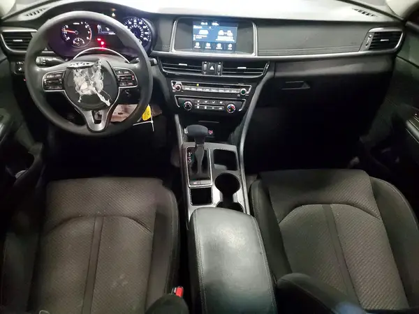 5XXGT4L39JG259038 2018 KIA OPTIMA - Image 8