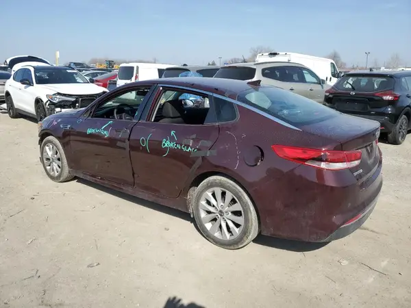 5XXGT4L39JG259346 2018 KIA OPTIMA - Image 2