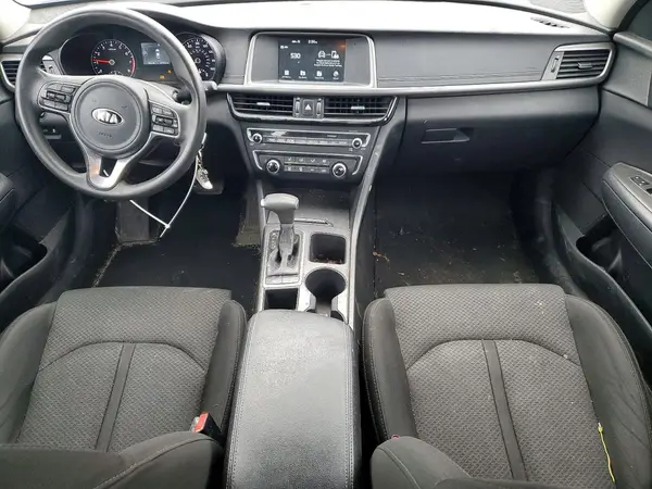 5XXGT4L39JG260349 2018 KIA OPTIMA - Image 8