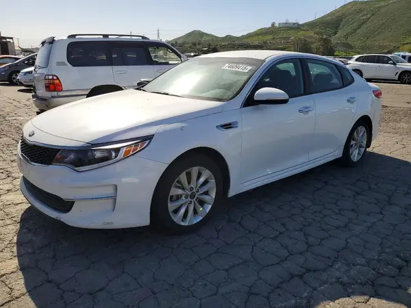 5XXGT4L39JG260612 2018 KIA OPTIMA - Image 1