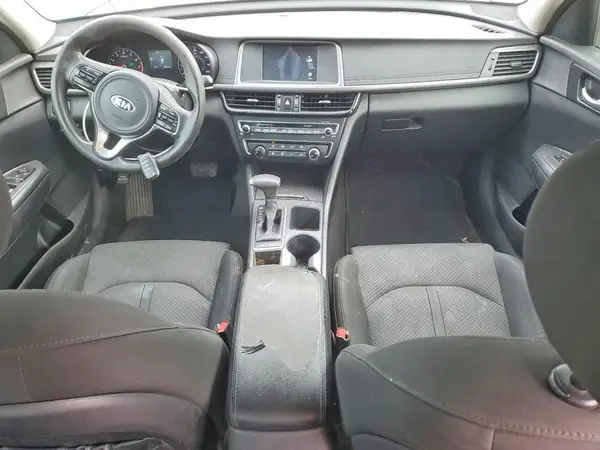 5XXGT4L39JG263218 2018 KIA OPTIMA - Image 8