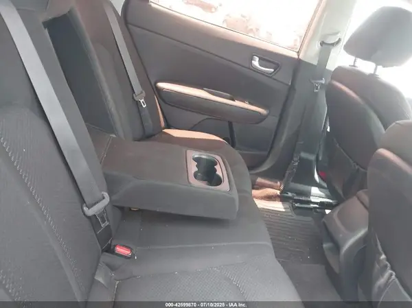 5XXGT4L39JG266653 2018 KIA OPTIMA - Image 8