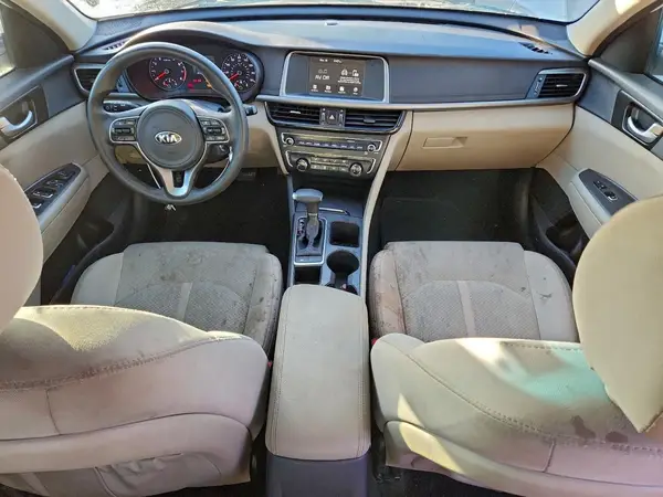 5XXGT4L39JG268001 2018 KIA OPTIMA - Image 8