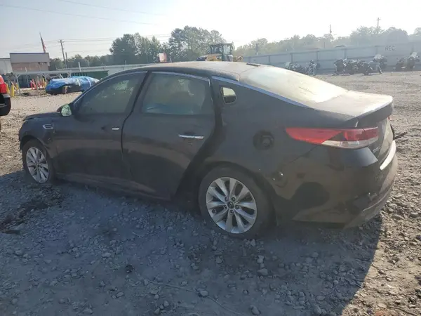 5XXGT4L39JG268743 2018 KIA OPTIMA - Image 2