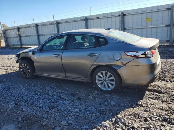 5XXGT4L39JG269536 2018 KIA OPTIMA - Image 2