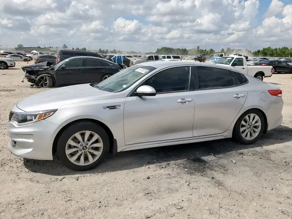 5XXGT4L39JG270265 2018 KIA OPTIMA - Image 1