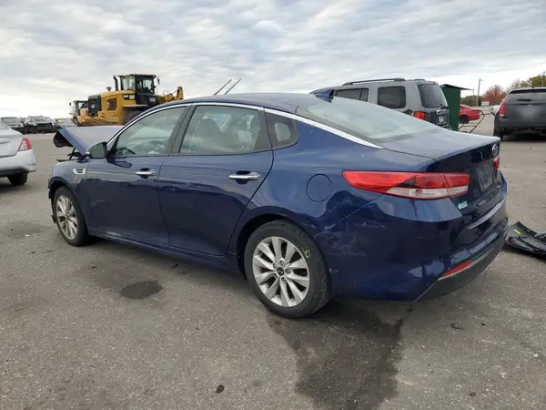 5XXGT4L39JG272307 2018 KIA OPTIMA - Image 2