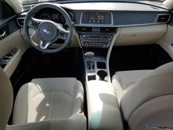 5XXGT4L39JG274395 2018 KIA OPTIMA - Image 8