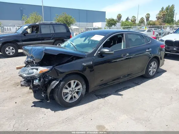 5XXGT4L39KG275578 2019 KIA OPTIMA - Image 2