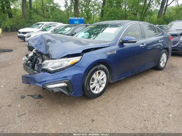 5XXGT4L39KG275693 2019 KIA OPTIMA - Image 2